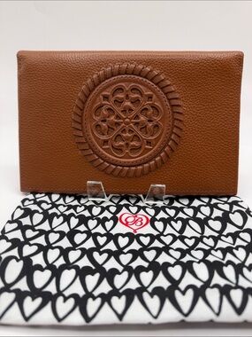 Brighton Ferrara Folio Wallet Luggage Color